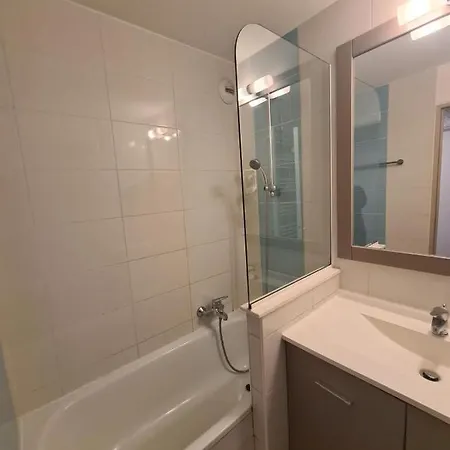 Nice Apt For 4 In *